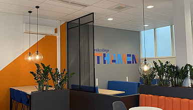 Coördinatie verbouwing teamkamer Thamen