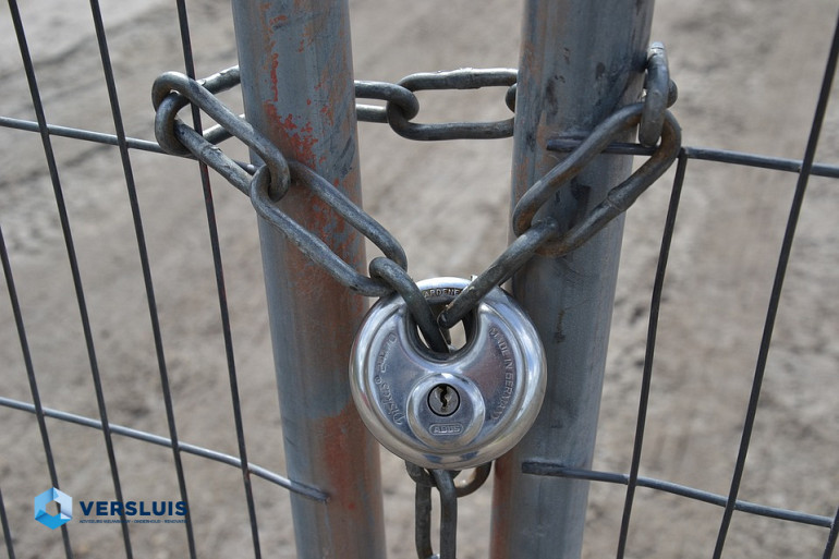 10 tips: zo kom je veilig de zomervakantie door 