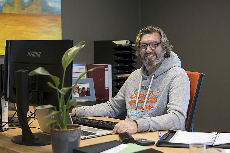 Albert Versluis: ‘Doe eens lekker vriendelijk, er is al zoveel gedoe in de wereld’ 