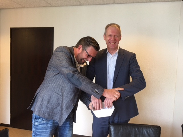 Notaris De Ruiter verricht trekking